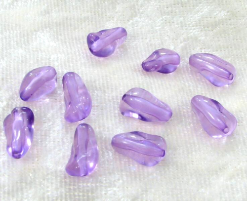 Nugget beads made of plastic purple/1Pack á 10 pieces