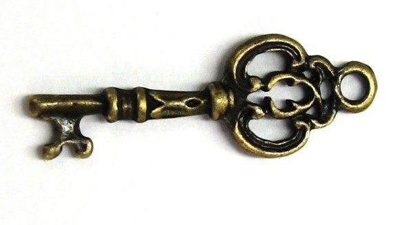 Key – 26x10 mm – Pendant antique bronze